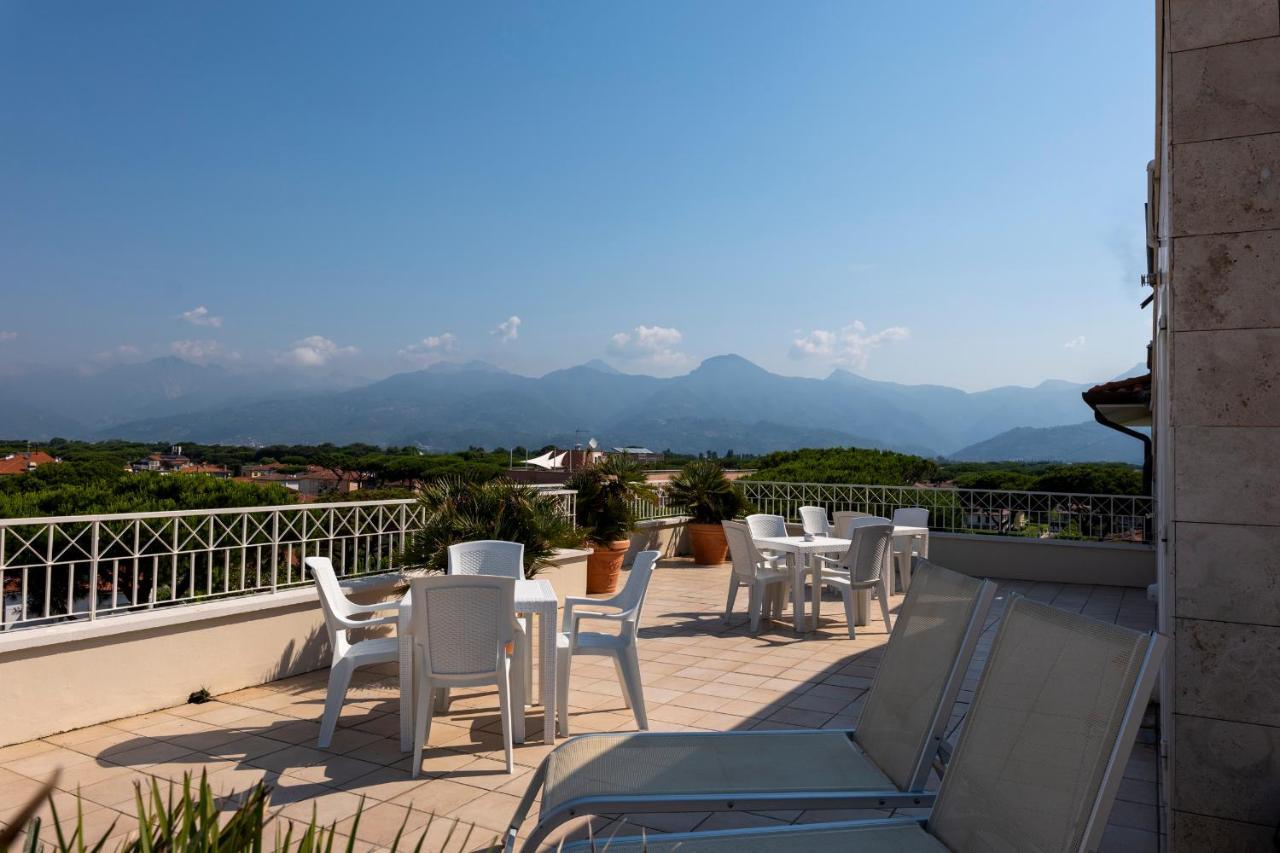 Hotel Sylvia Lido di Camaiore Ngoại thất bức ảnh