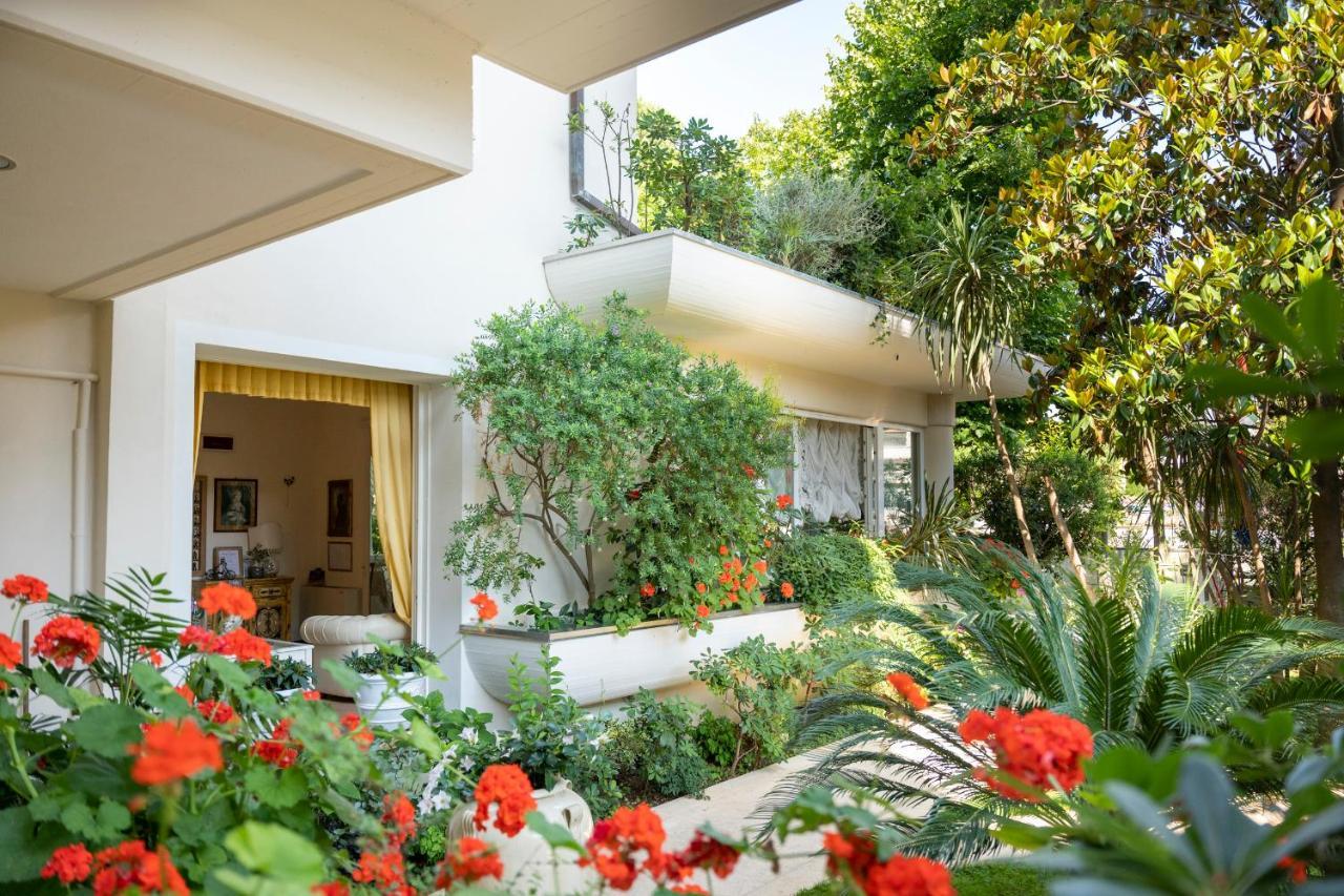 Hotel Sylvia Lido di Camaiore Ngoại thất bức ảnh