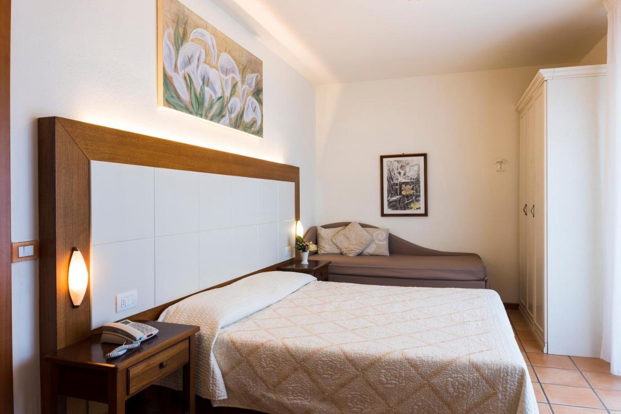 Hotel Sylvia Lido di Camaiore Ngoại thất bức ảnh
