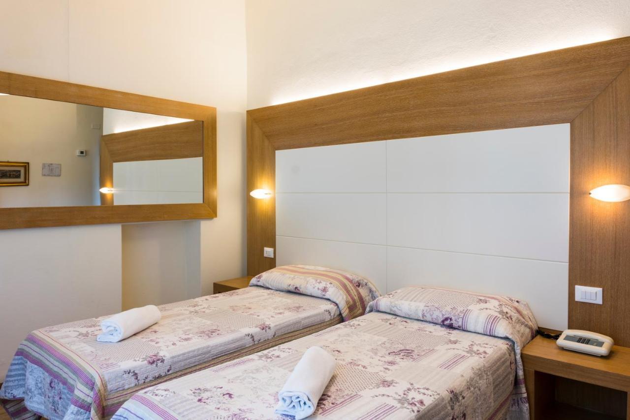 Hotel Sylvia Lido di Camaiore Ngoại thất bức ảnh