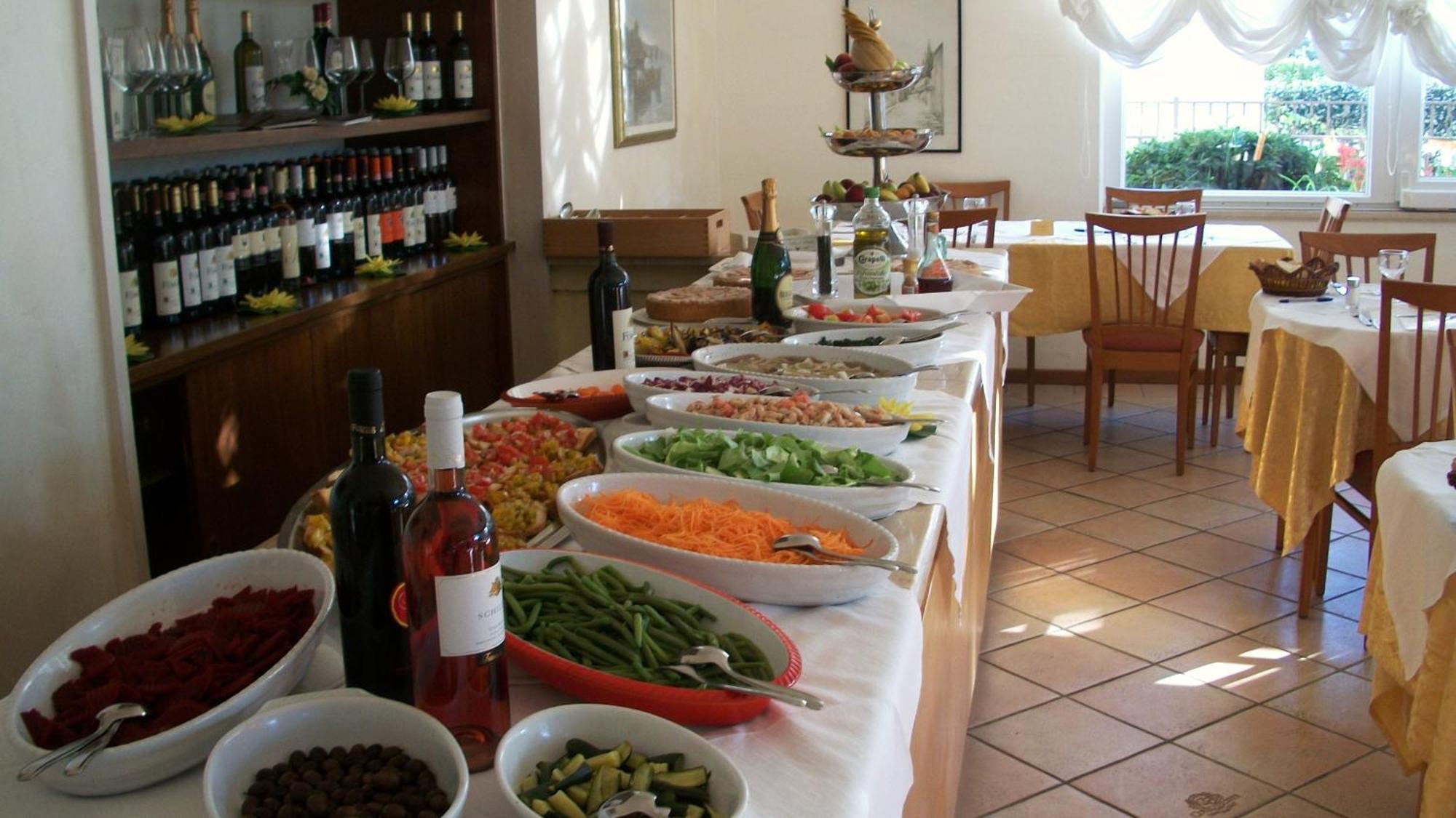 Hotel Sylvia Lido di Camaiore Ngoại thất bức ảnh