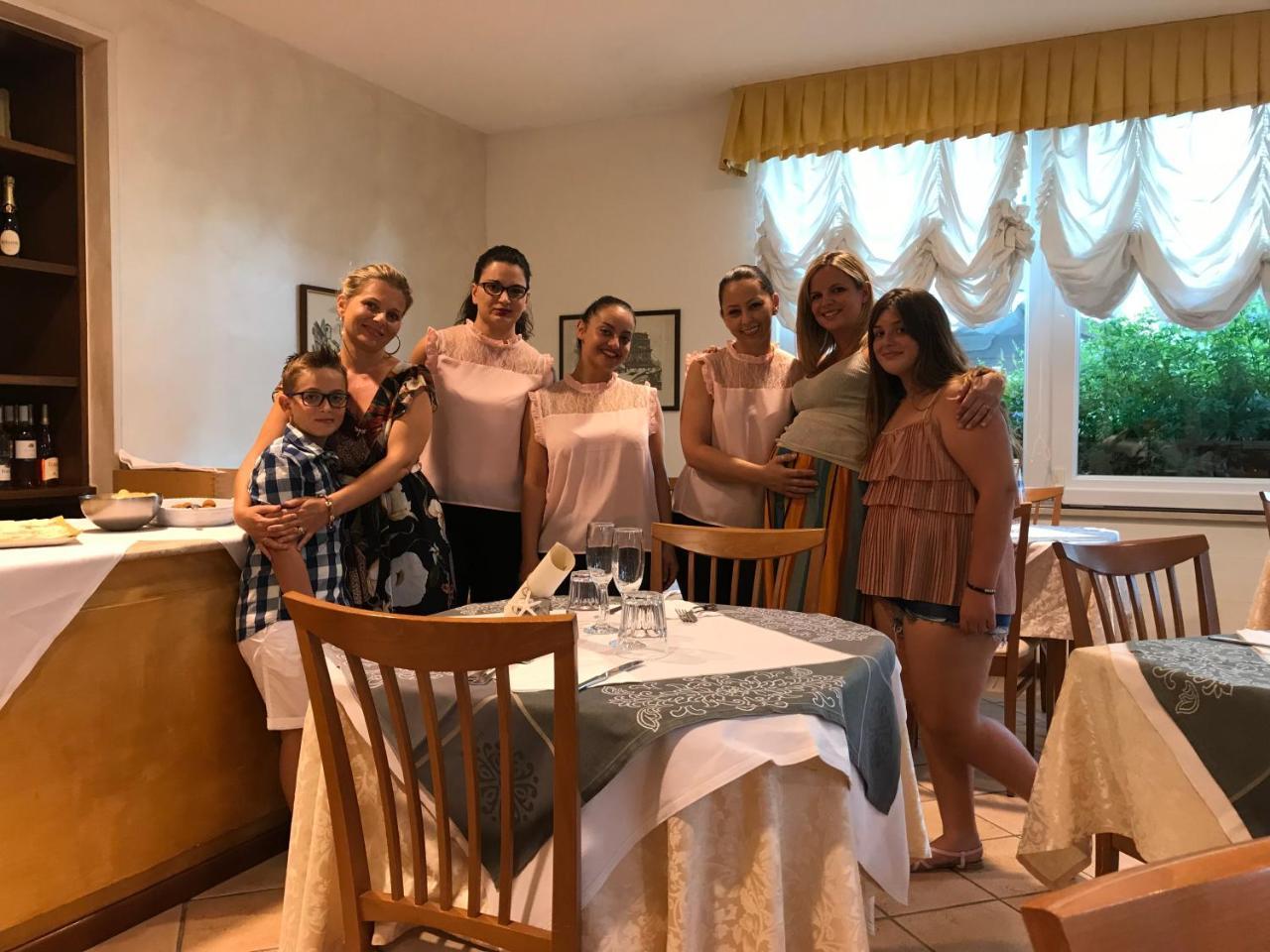 Hotel Sylvia Lido di Camaiore Ngoại thất bức ảnh